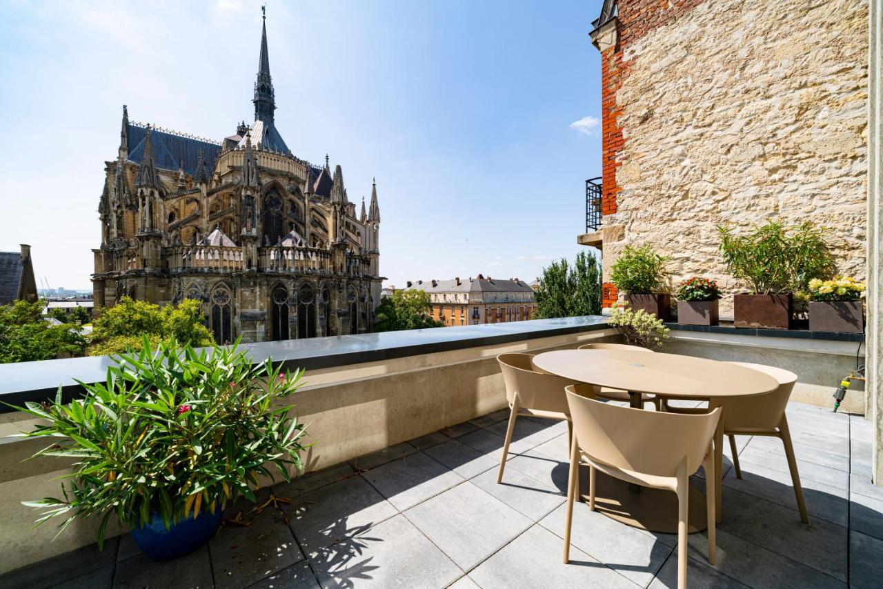 Les Suites 7 Anges - Parking, Vue Cathedrale & Centre Historique Reims Kültér fotó