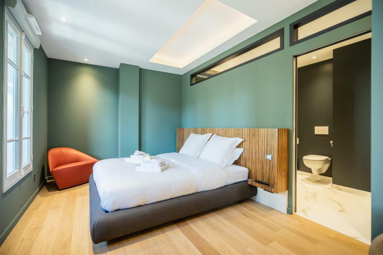 Les Suites 7 Anges - Parking, Vue Cathedrale & Centre Historique Reims Kültér fotó