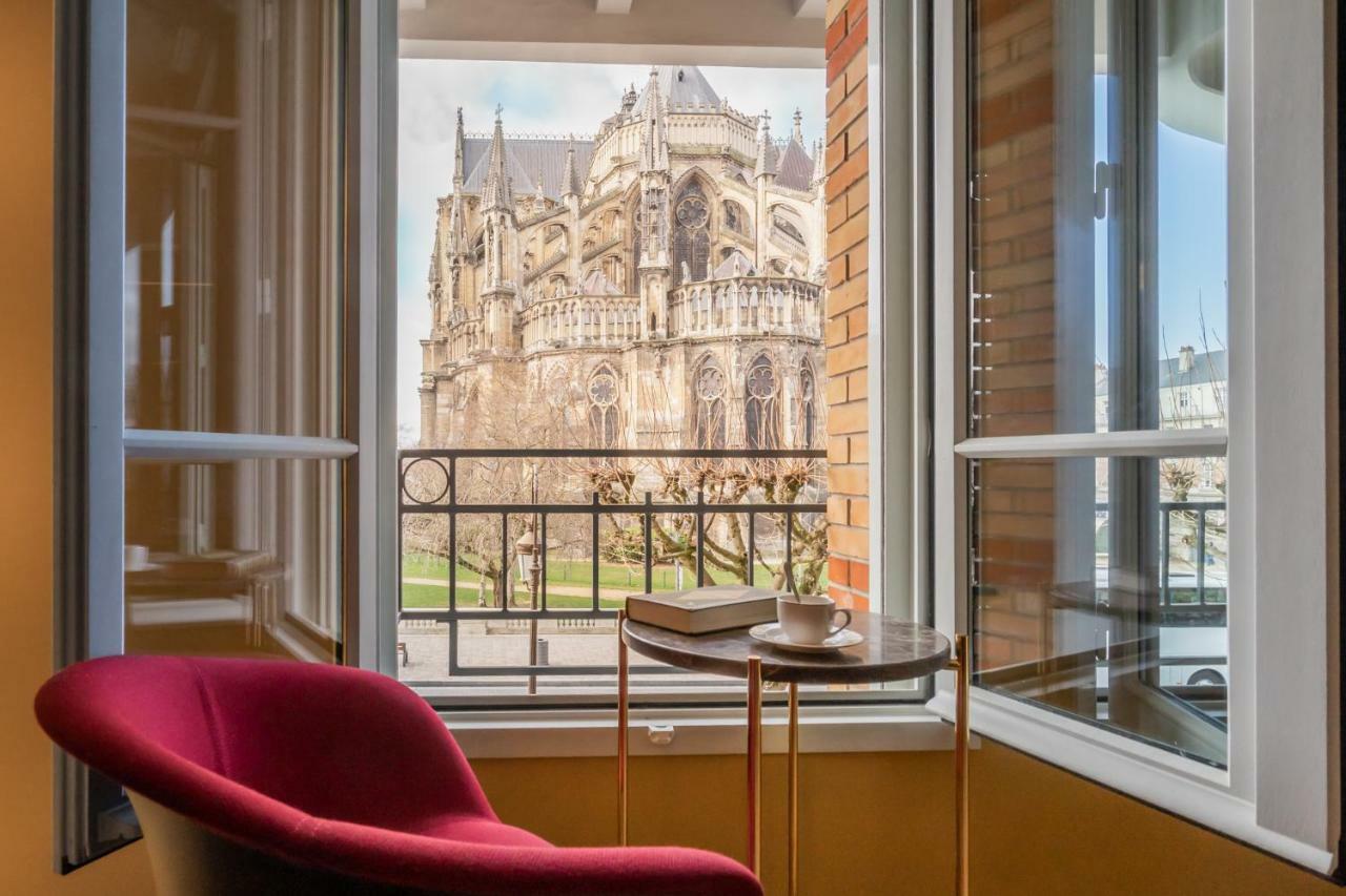 Les Suites 7 Anges - Parking, Vue Cathedrale & Centre Historique Reims Kültér fotó